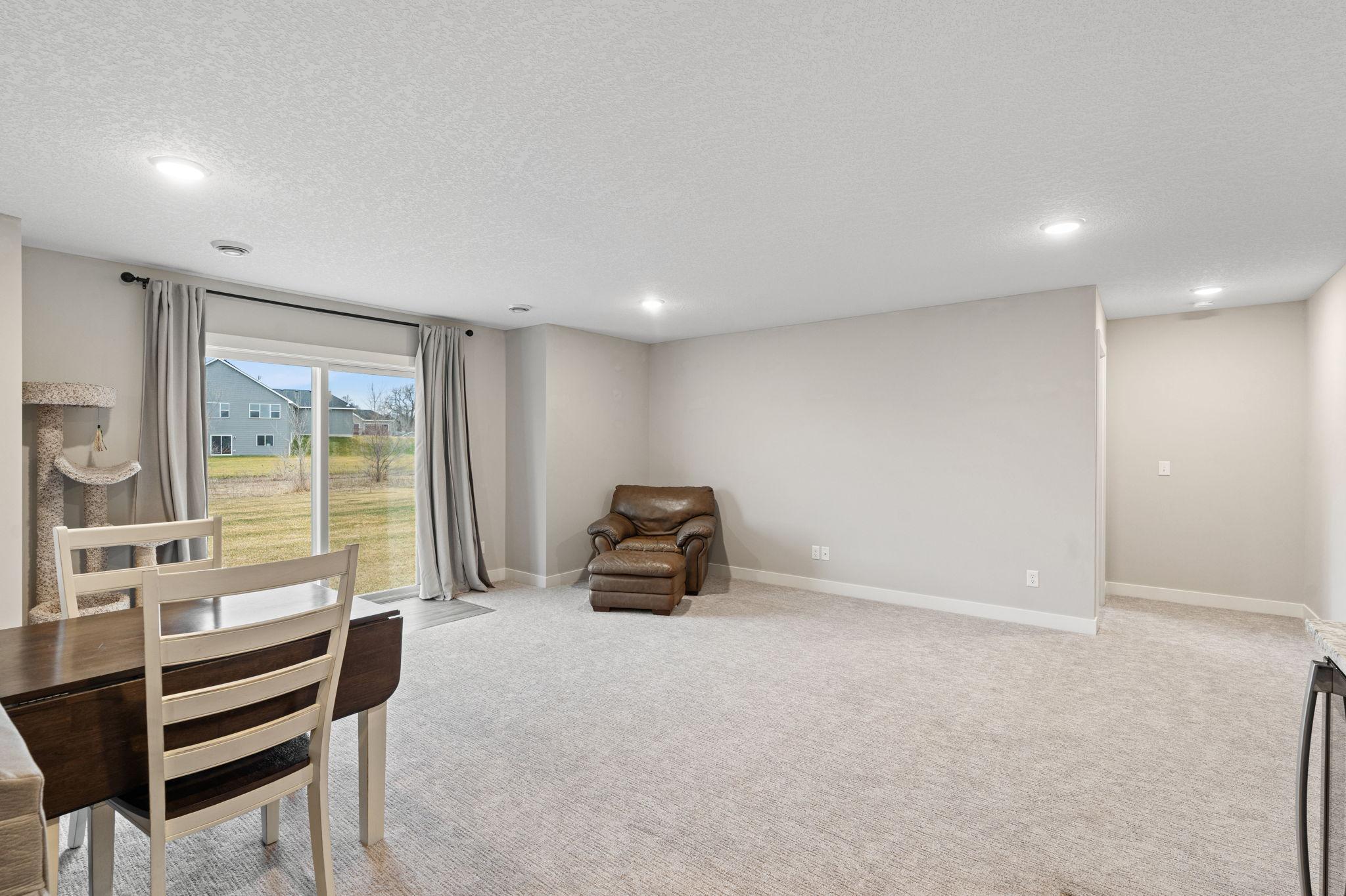 56-web-or-mls-23996 186th St NW-335.JPG