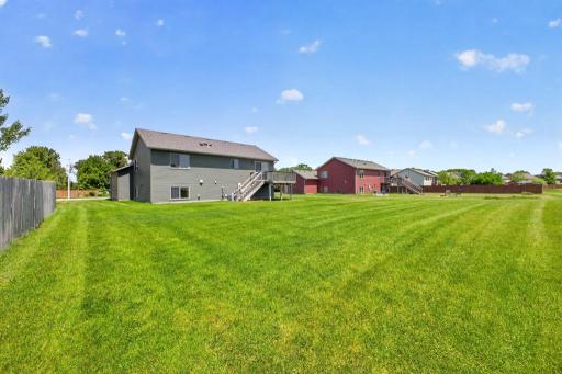 4024 Stone Point Drive NE, Rochester, MN 55906