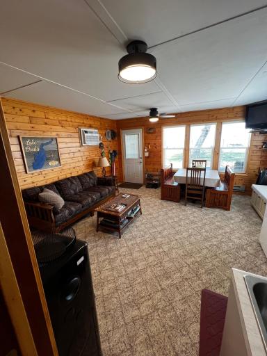 1208 E Lake Street, Osakis, MN 56360