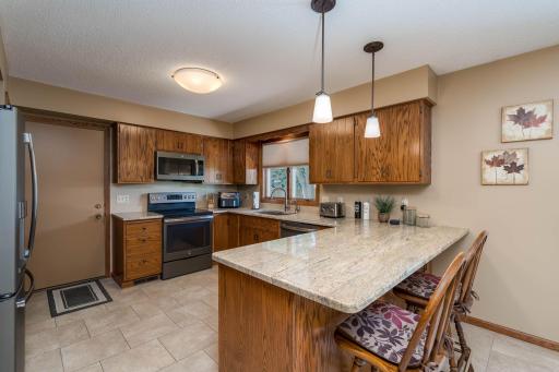1028 Shady Oak Drive, Mankato, MN 56003