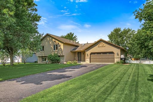 14284 Zilla Street NW, Andover, MN 55304