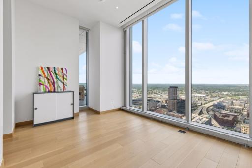 255 Hennepin Avenue, 3505, Minneapolis, MN 55401