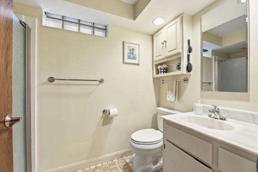 250 Glenbrook Road N, Wayzata, MN 55391