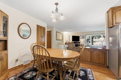 250 Glenbrook Road N, Wayzata, MN 55391