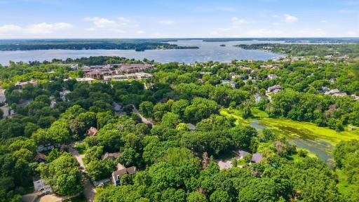 250 Glenbrook Road N, Wayzata, MN 55391