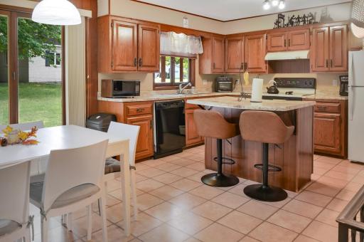 405 Oakwood Drive, Durand, WI 54736