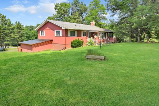 405 Oakwood Drive, Durand, WI 54736