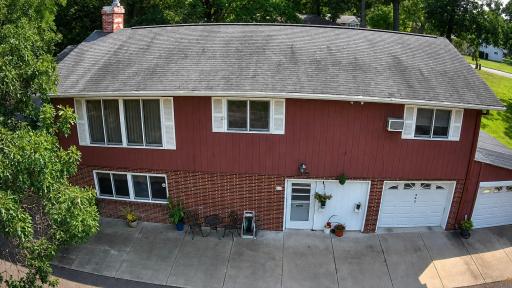 405 Oakwood Drive, Durand, WI 54736