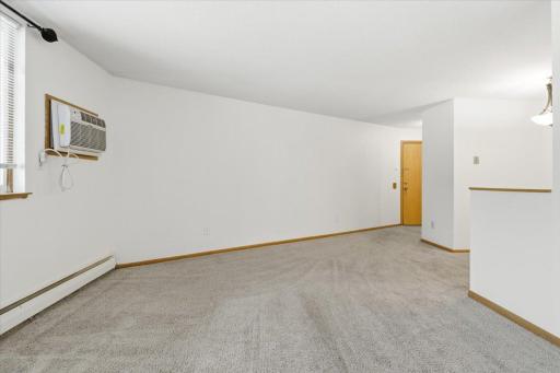 9147 Highway 55, 102, Golden Valley, MN 55427