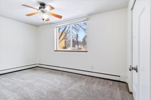 9147 Highway 55, 102, Golden Valley, MN 55427
