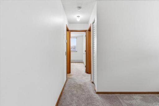 9147 Highway 55, 102, Golden Valley, MN 55427