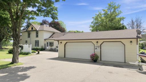 600 Madison Street SE, Watertown, MN 55388