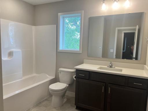 13891 10th Avenue S, Zimmerman, MN 55398