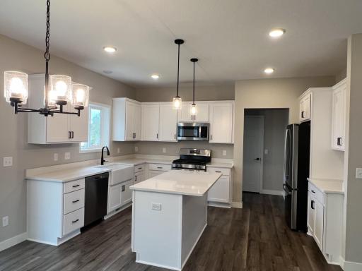 13891 10th Avenue S, Zimmerman, MN 55398