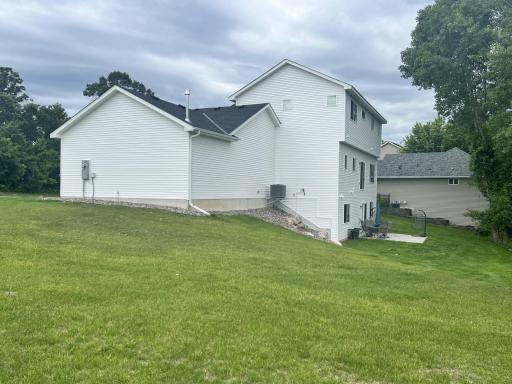 13891 10th Avenue S, Zimmerman, MN 55398