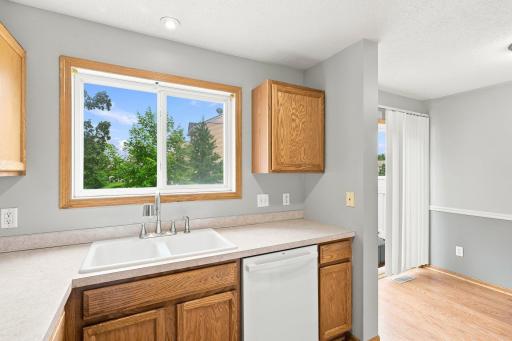 2875 Arboretum Village Trail, Chanhassen, MN 55331