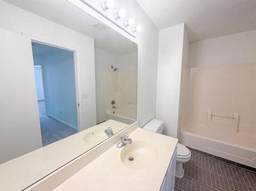 14210 Xenon Street NW, 4, Anoka, MN 55303