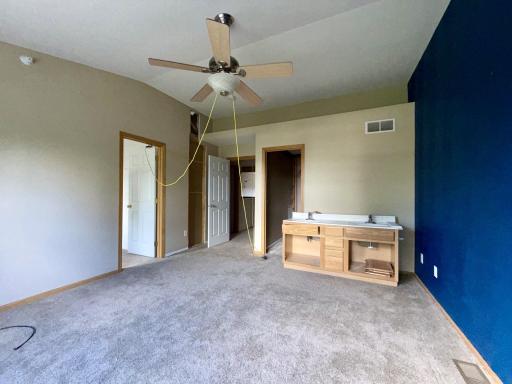 4834 Bisset Lane, Inver Grove Heights, MN 55076