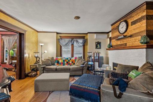 975 E 4th Street, New Richmond, WI 54017