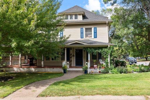 975 E 4th Street, New Richmond, WI 54017
