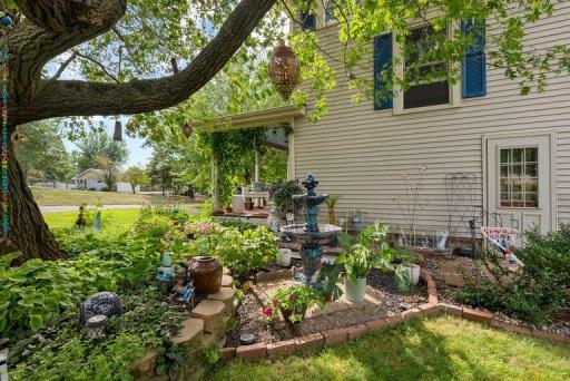 975 E 4th Street, New Richmond, WI 54017