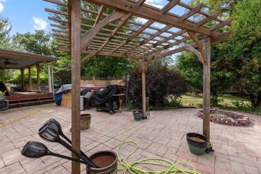 975 E 4th Street, New Richmond, WI 54017