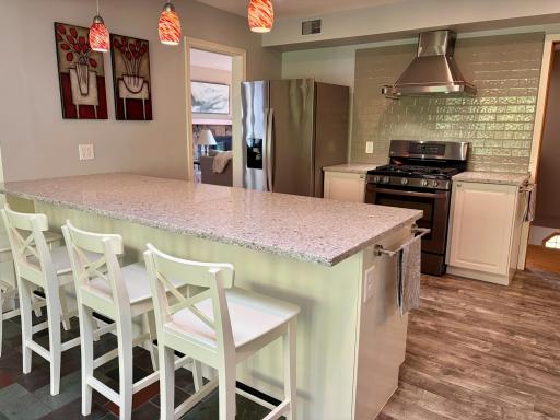 2640 Noble Avenue N, Minneapolis, MN 55422