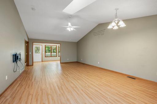 708 W 4th Street, Monticello, MN 55362