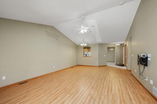 708 W 4th Street, Monticello, MN 55362