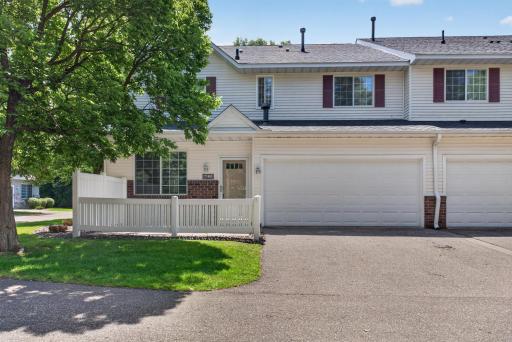 Photo for 17195 49th Avenue N, E, Minneapolis, MN 55446 - listing #7104718 17195 49th Avenue N, E, Minneapolis, MN 55446
