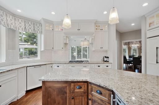 7000 Weston Circle, Minneapolis, MN 55439