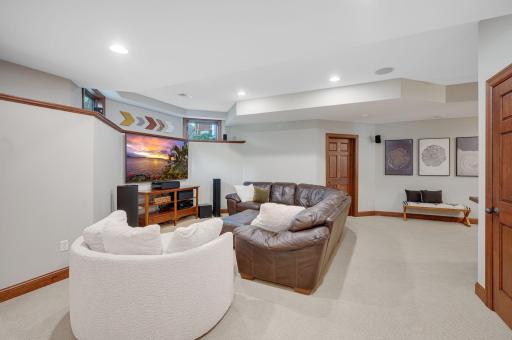 7000 Weston Circle, Minneapolis, MN 55439