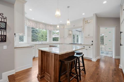 7000 Weston Circle, Minneapolis, MN 55439