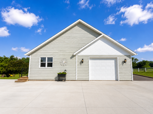 2220 Garvin Heights Road, Winona, MN 55987