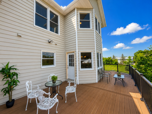 2220 Garvin Heights Road, Winona, MN 55987