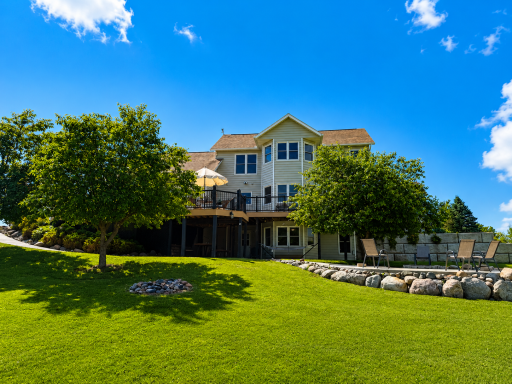 2220 Garvin Heights Road, Winona, MN 55987