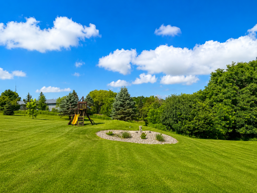 2220 Garvin Heights Road, Winona, MN 55987