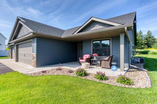 2909 Elgin Court, River Falls, WI 54022