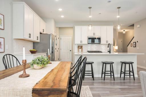 11283 Crestbury Drive, Saint Paul, MN 55129