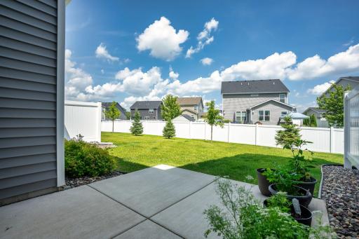 11283 Crestbury Drive, Saint Paul, MN 55129