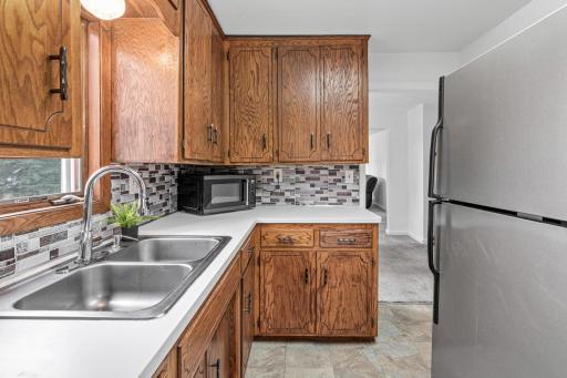 60 Grove Street, Saint Paul, MN 55115
