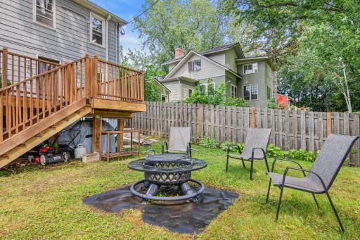 60 Grove Street, Saint Paul, MN 55115