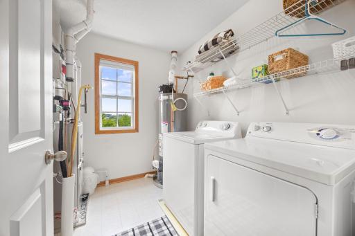 1246 Chateau Avenue, 409, Saint Paul, MN 55109