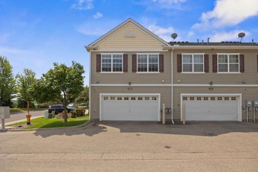 1246 Chateau Avenue, 409, Saint Paul, MN 55109