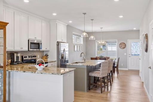 1232 Naser Way, New Richmond, WI 54017