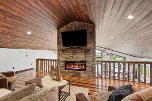 Space for family. Room for friends. Built for gathering.