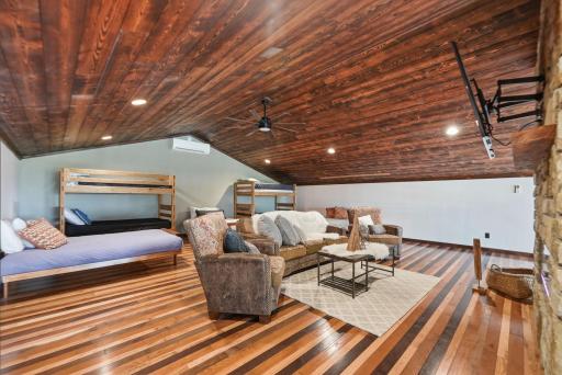 The deluxe bunk room was designed for gatheringâperfect for grandchildren, hunting camps, fishing weekends, or extended family stays.