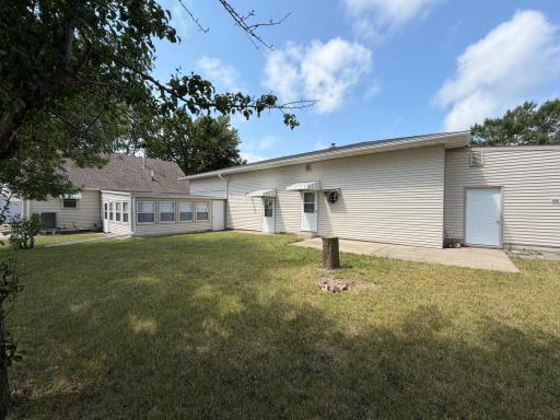 221 E Fletcher Street, Luverne, MN 56156