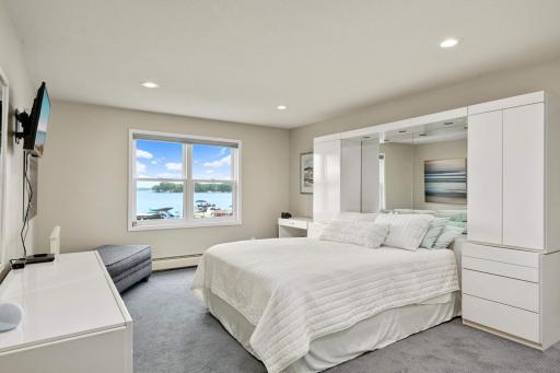 Excelsior, MN 55331