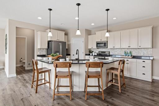 9189 Plymouth Road, Woodbury, MN 55129